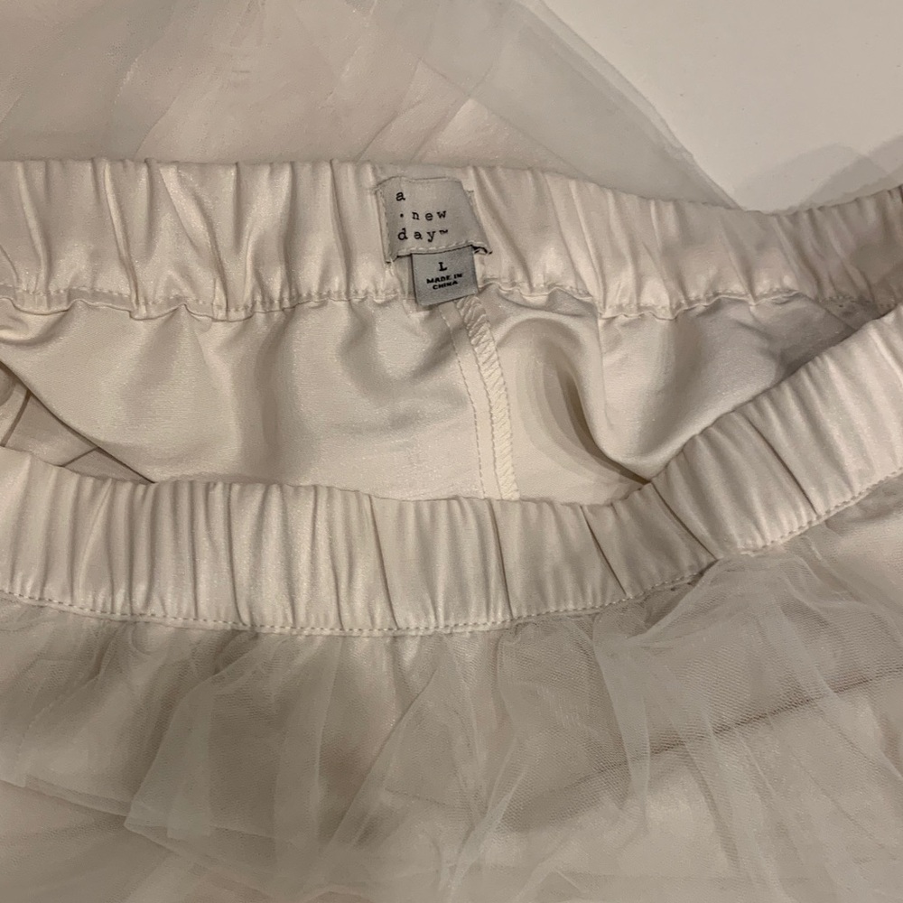 NWOT A New Day Creme fully lined tulle Skirt ladies Large - Picture 3 of 11